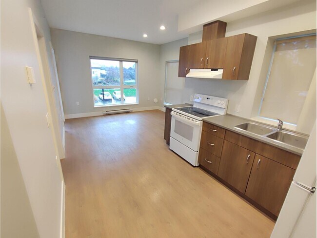 Photo du bâtiment - 20067-20072 72 Ave