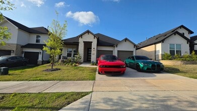 Building Photo - 1513 Larson Ln