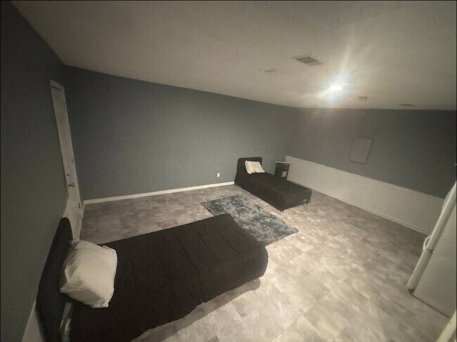 Studio - 4989 Thompson Mill Rd