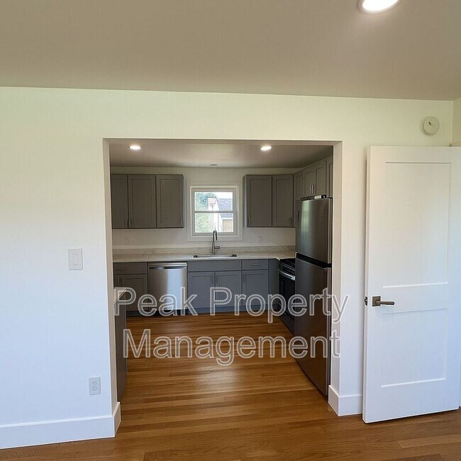 Foto del edificio - 3202 Gaulding Ln