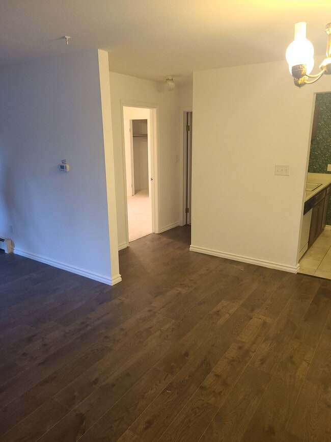 Building Photo - 1315 Kirkwood Dr