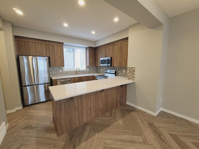 Building Photo - 2072 Wonnacott Way SW