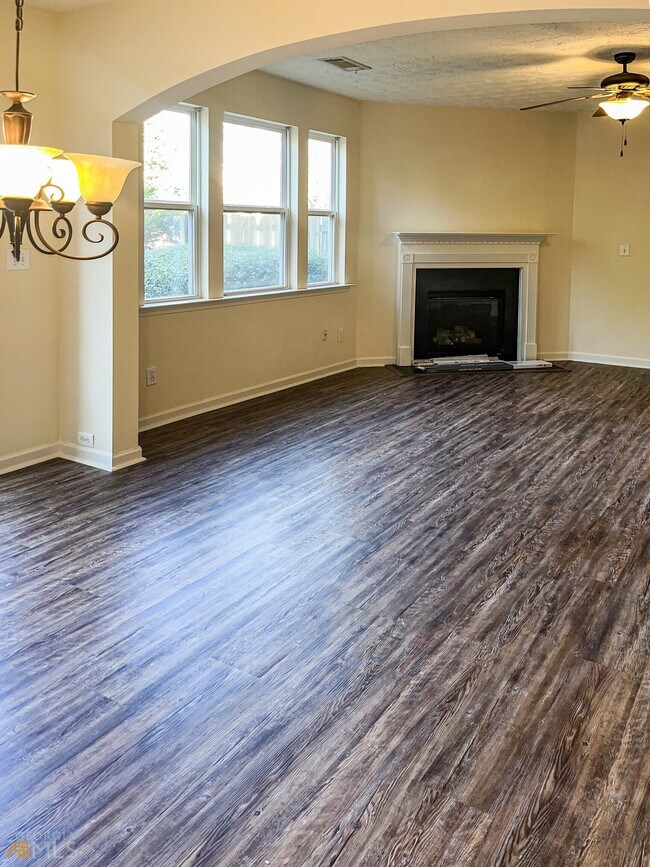 Foto del edificio - 1354 Park Brooke Cir SW