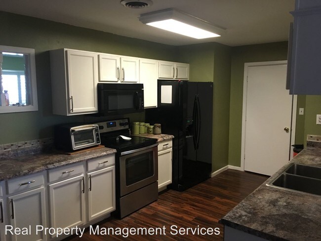 Foto del edificio - 3 br, 2 bath House - 1906 N. 8th St