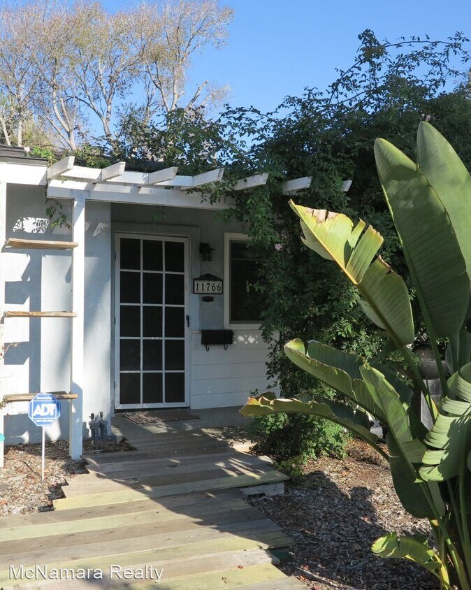Primary Photo - 3 br, 1 bath House - 11766 Los Osos Valley...