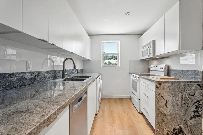 Foto del edificio - 801 Meridian Ave