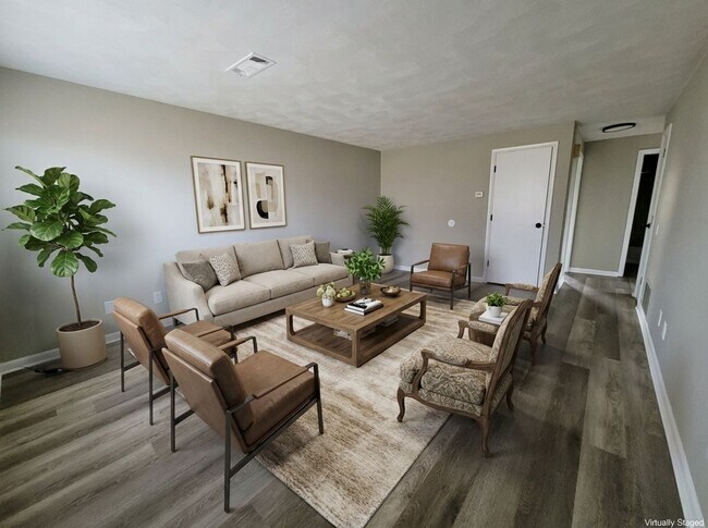 Foto del edificio - Fieldcrest Apartments