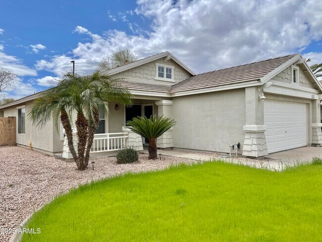 Foto del edificio - 3863 E Latham Way