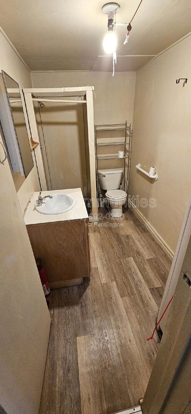 Foto del edificio - 47609 OR-58