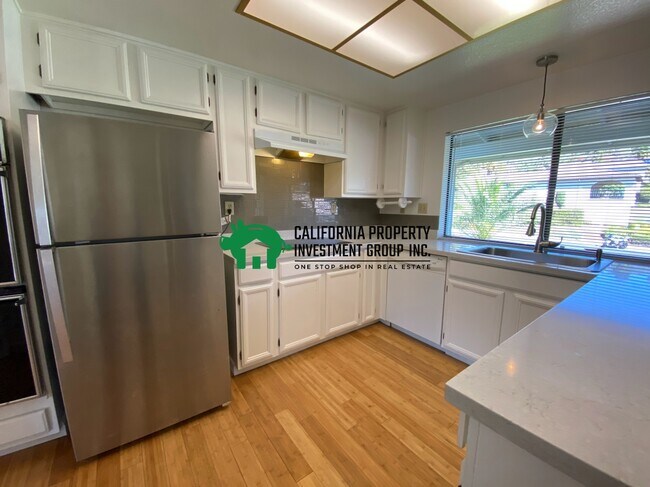 Foto del edificio - 5129 Heavenly Ridge Ln