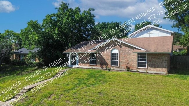 Building Photo - 1745 Crystal Way
