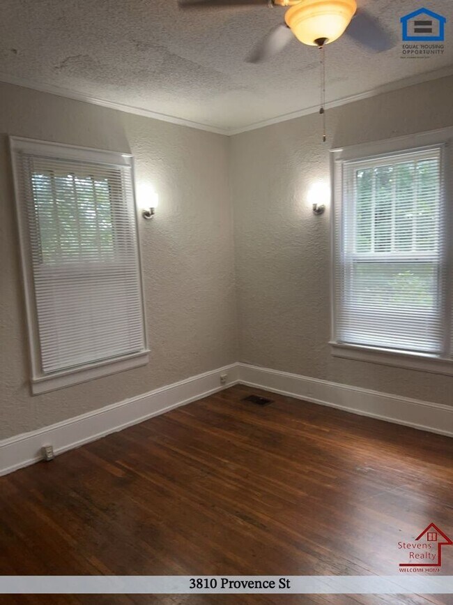 Foto del edificio - 3810 Provence St