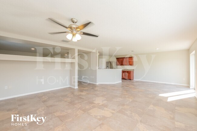 Building Photo - 10301 William Oaks Rd