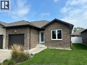 Building Photo - 2524 PILLETTEE Rd
