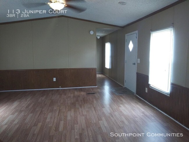 Building Photo - 113 Juniper Ct