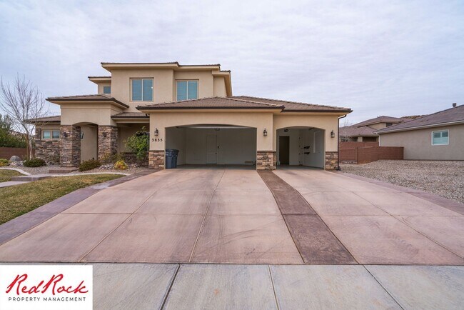 Foto del edificio - Pet Friendly 4 Bedroom Little Valley Home ...