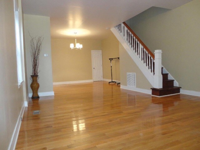 Foto del edificio - 339 Rector St