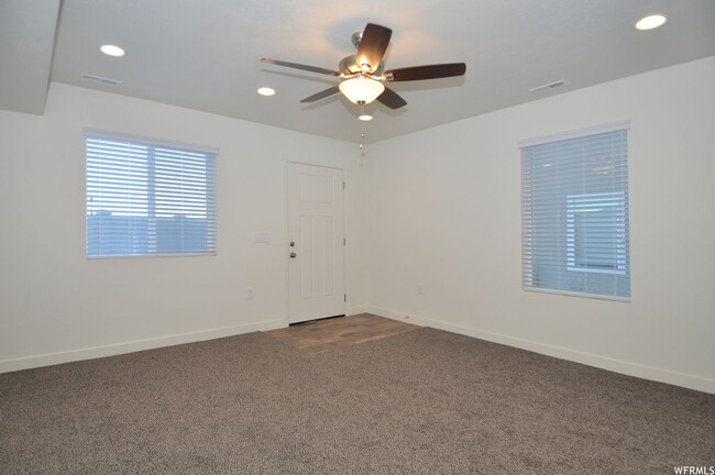 Building Photo - Gorgeous 3-Story Townhomes in Payton's Qua...