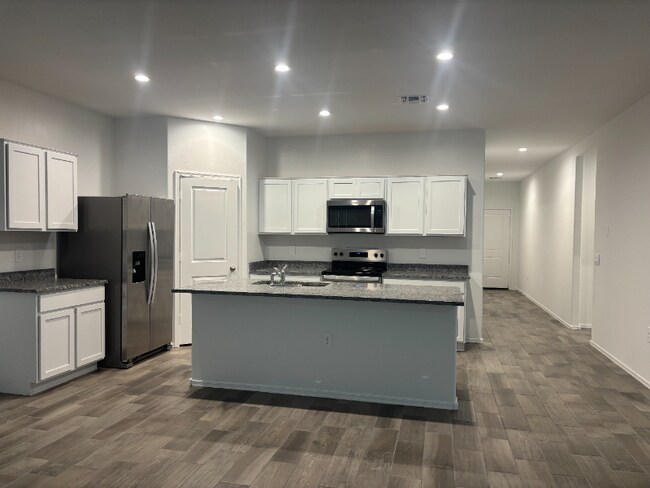 Foto del edificio - 28242 N Nealite Dr