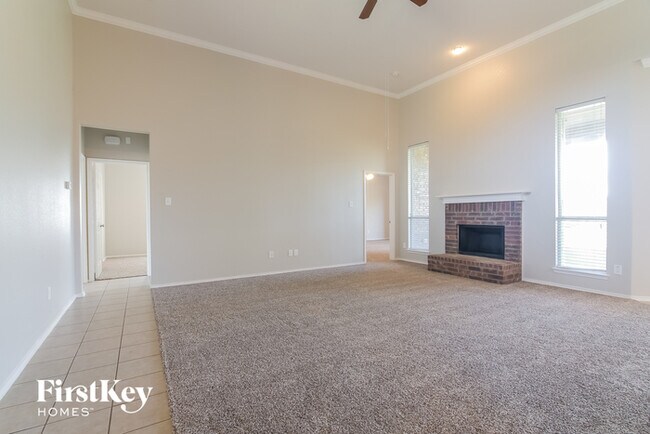 Building Photo - 1731 Vista Ridge Dr W