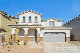 Building Photo - 8632 E Posada Ave