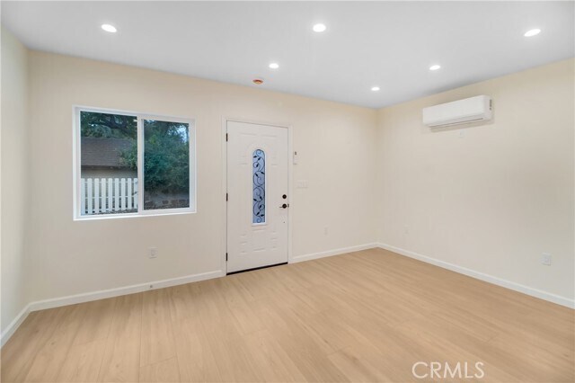 Foto del edificio - 1013 E Angeleno Ave