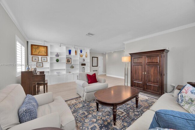 Foto del edificio - 8100 SW 107th St