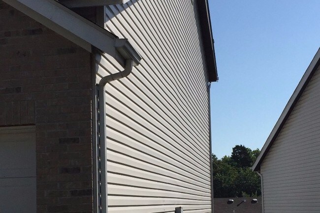 Foto del edificio - 1350 Parkview Estates Dr