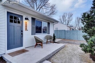 Building Photo - 1229 Aspen Ave