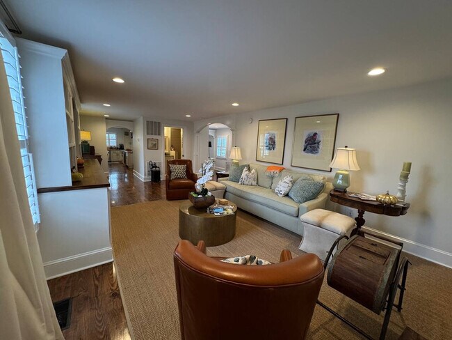 Foto del edificio - 16615 Spotswood Trail