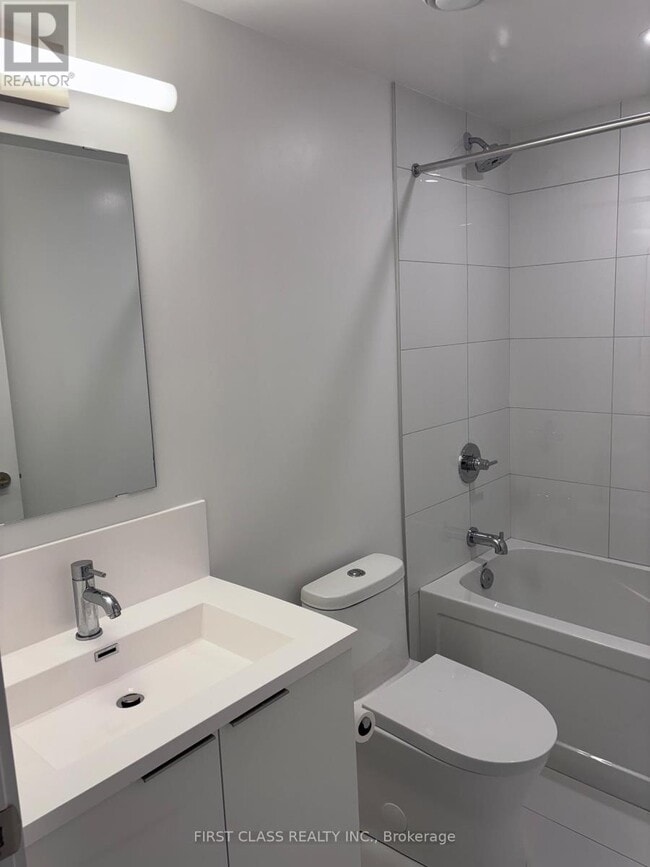 Photo du bâtiment - 238 Simcoe St