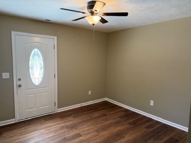 Foto del edificio - 216 8th Ave SW