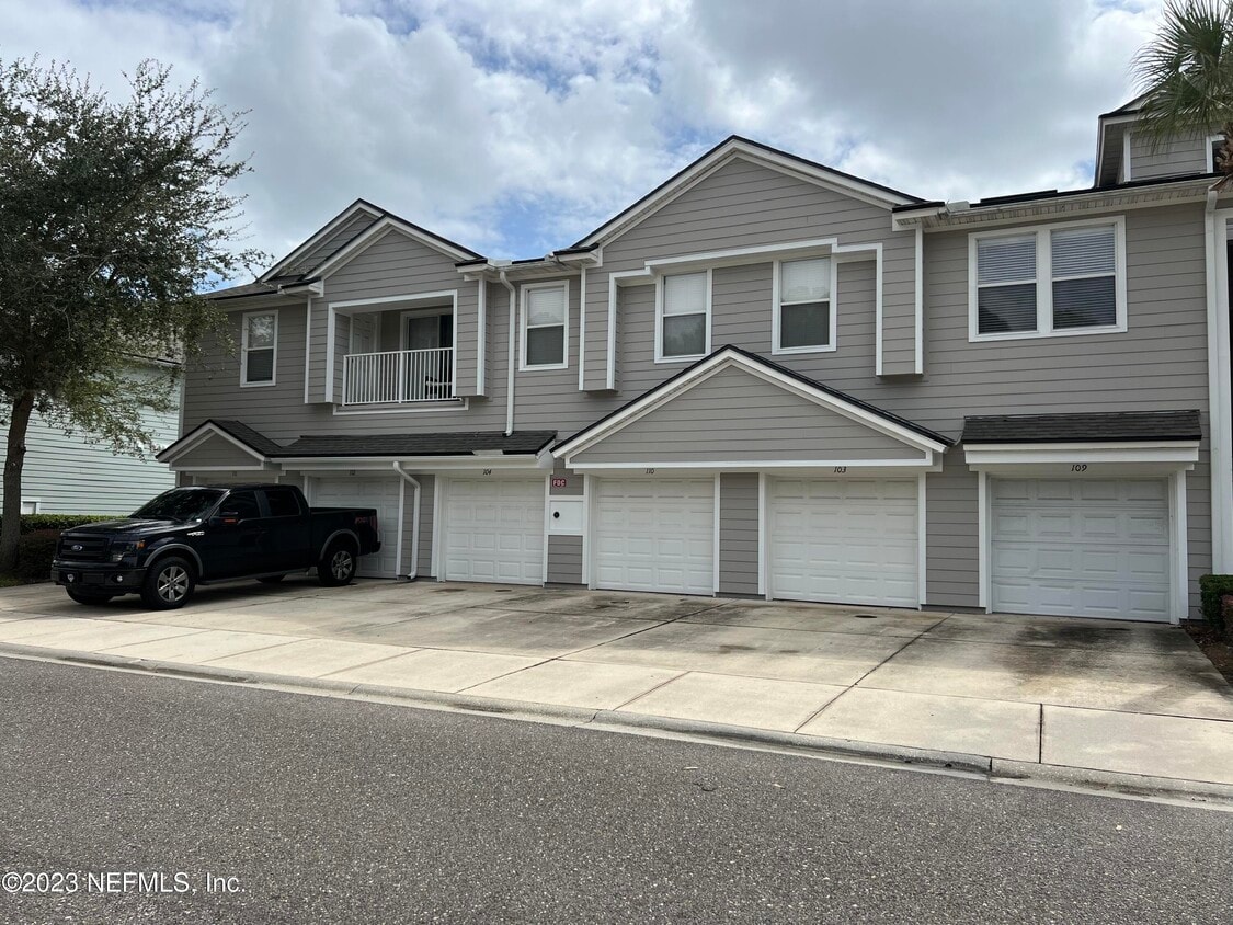 Primary Photo - 7032 Deer Lodge Cir