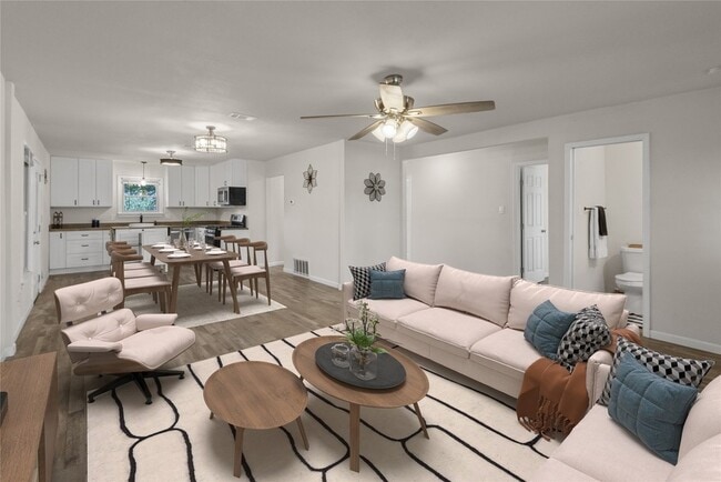 Foto del edificio - 2221 N Alexander St