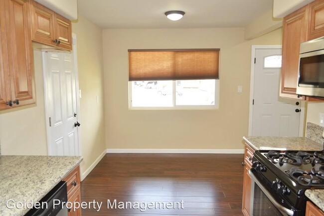 Building Photo - 4 br, 2 bath House - 1208 Roselle Ct.