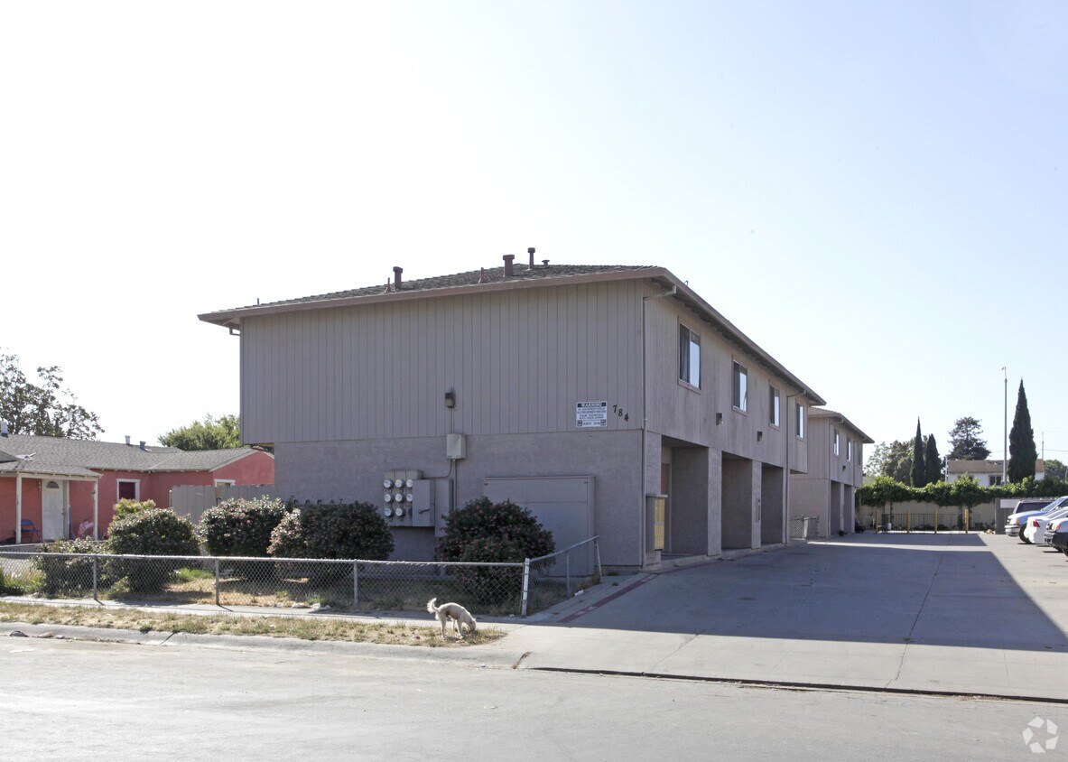 784 Elkington Ave, Salinas, CA 93905 Apartments in Salinas, CA