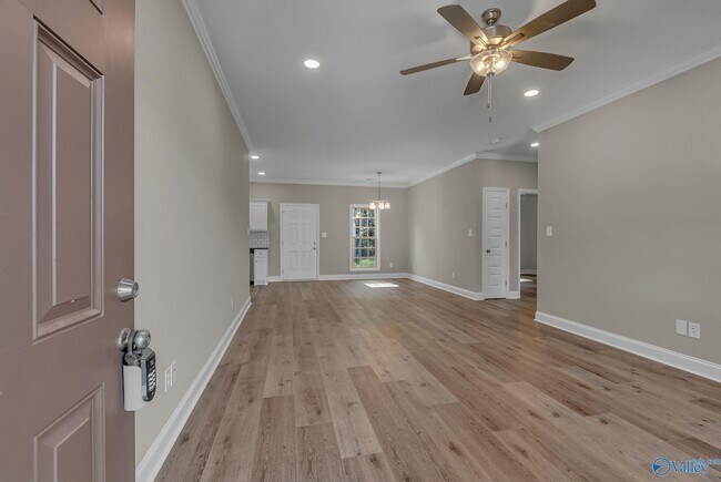 Building Photo - 20477 Poff Ln