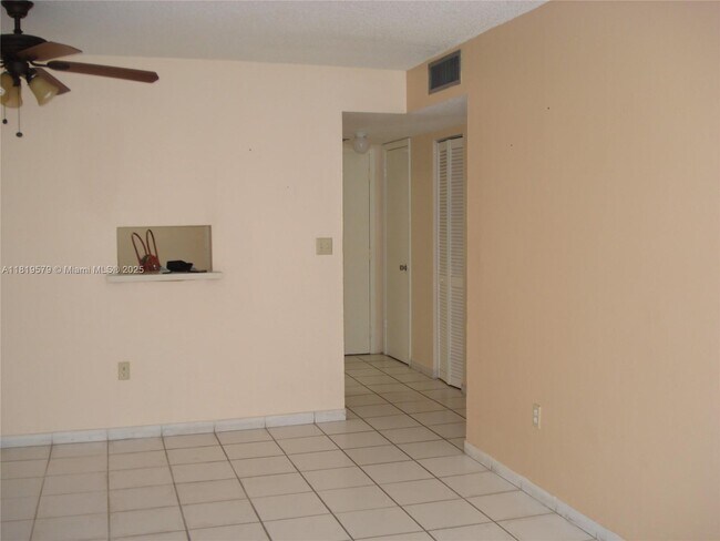 Building Photo - 5755 W 20th Ave