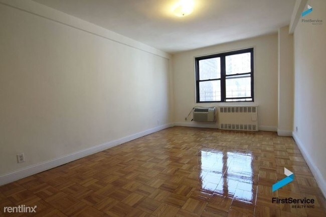 Building Photo - 141 E 89th St