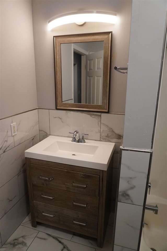 Foto del edificio - 335 Mercer Loop