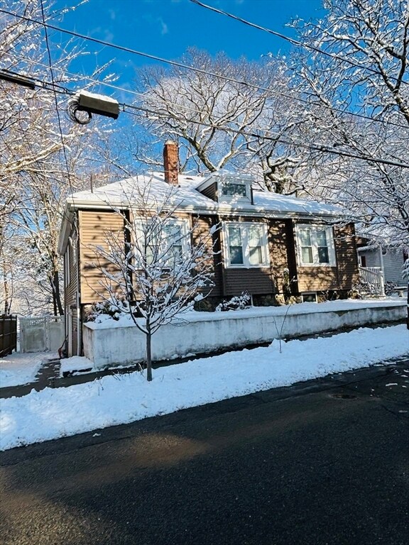 Building Photo - 20 Wildwood Ave