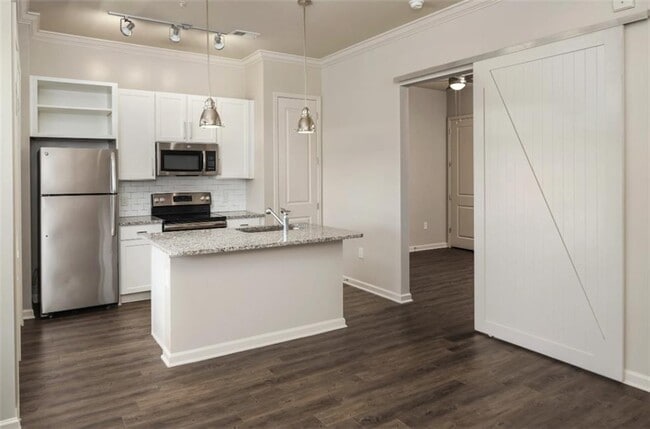 Foto del edificio - 306 Ardmore Cir NW