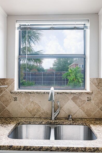 Foto del edificio - 2637 Austin Dr