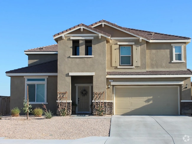 3202 Desert Cloud Ave