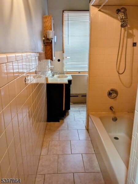 Foto del edificio - 373 Lincoln St