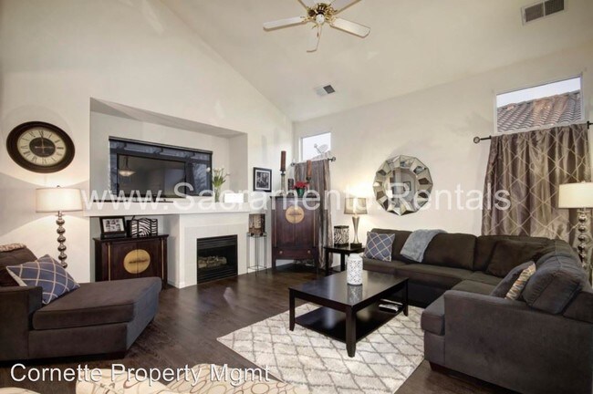 Building Photo - 4 br, 3 bath House - 267 Hornsby Court