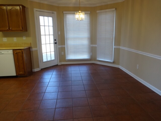 Building Photo - 1326 Squire Dudney Dr