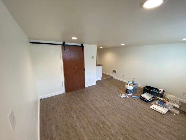 Foto del edificio - 809 Birch St