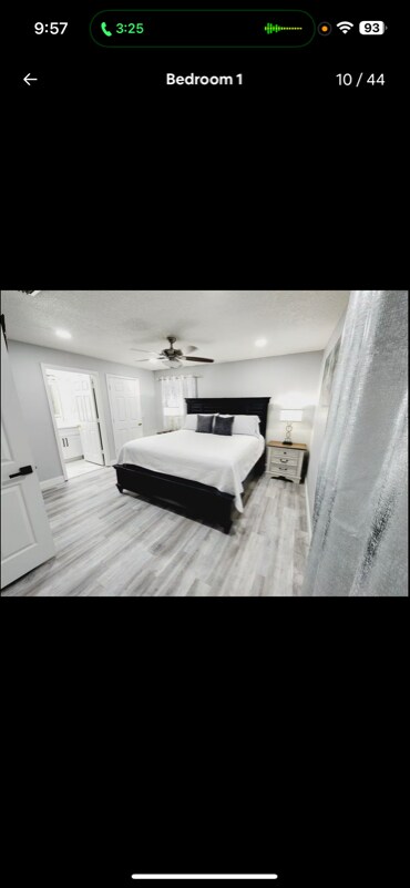 Foto del edificio - 415 Magnolia Ave