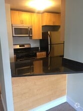 Building Photo - 210 N 17th St